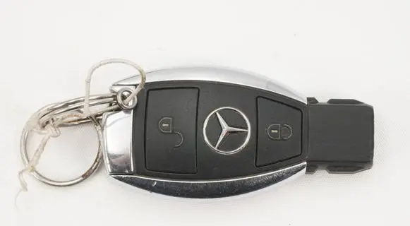 Mercedes-Benz C W204 Ignition key/card 2010DJ1439 MQUB3333D