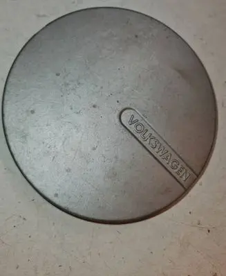 Volkswagen Golf III Original wheel cap 357601149A