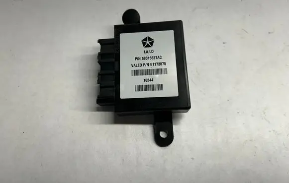 Dodge Challenger Parking PDC control unit/module 68316627AC