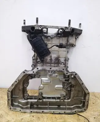 Maserati Ghibli Oil sump 2121F