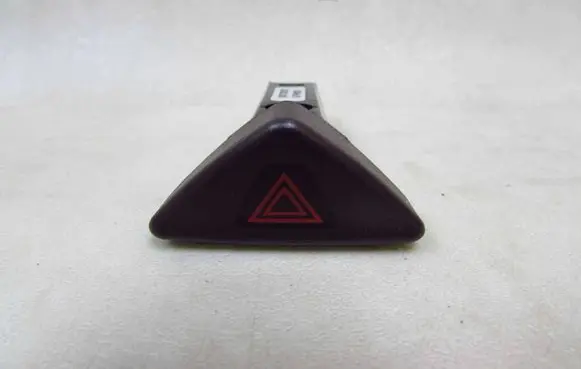 Volvo V70 Hazard light switch 30739320 52122