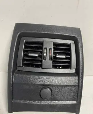 BMW 3 F30 F35 F31 Rear air vent grill 9207330 16828110 9218909
