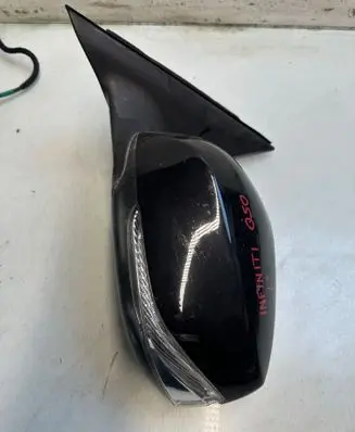 Infiniti Q50 Front door electric wing mirror 887