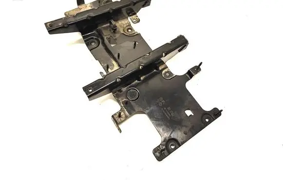 Peugeot 2008 II other engine part 9834471180