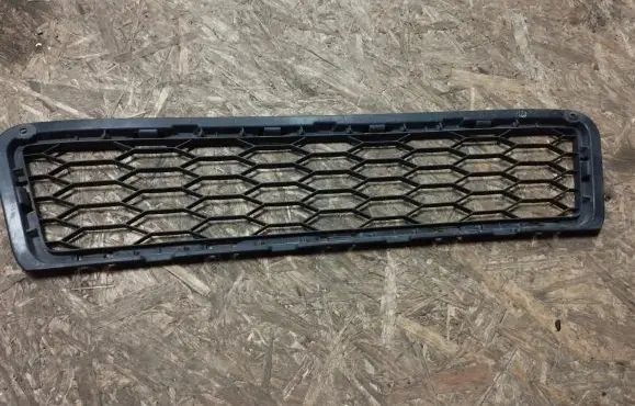 Honda Civic IX Front bumper lower grill 71103TV0