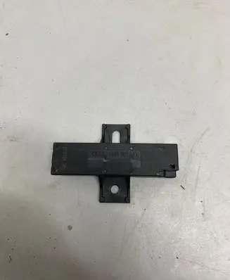 Porsche Taycan 9J1 Keyless (KESSY) go control unit/module 4M0907247 33542501