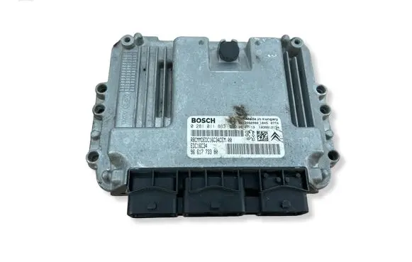 Citroen C4 II Engine control unit/module 0281011863 9661773380 EDC16C34