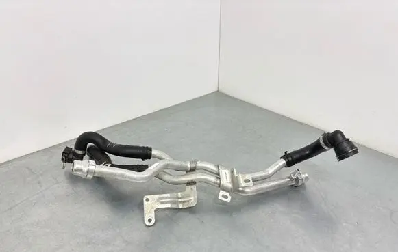 Land Rover Defender Engine coolant pipe/hose LPLA18B402AE