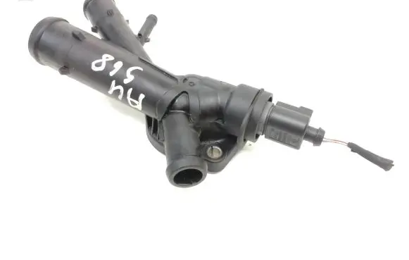 Volkswagen Caddy Engine coolant pipe/hose 03L121131AA