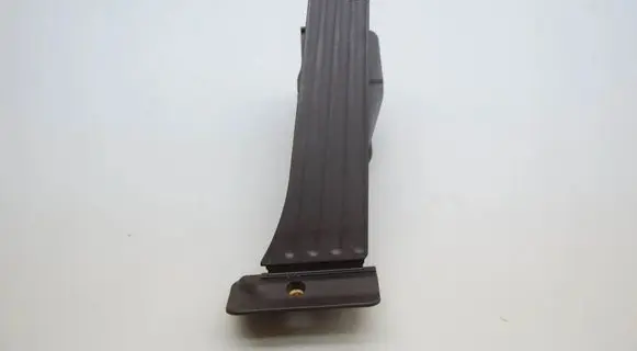 BMW X1 U11 Accelerator throttle pedal 6889822