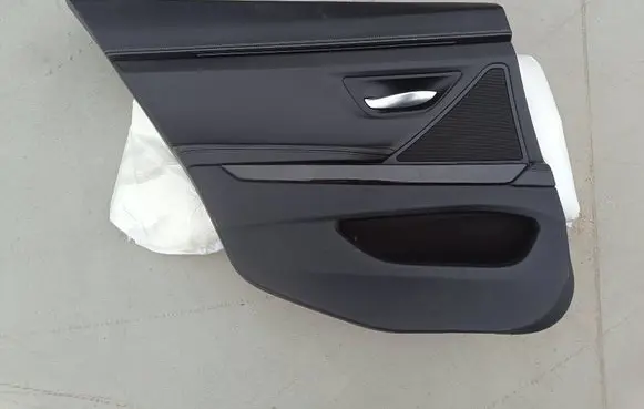 BMW 6 F06 Gran coupe Rear door card panel trim 105083577C