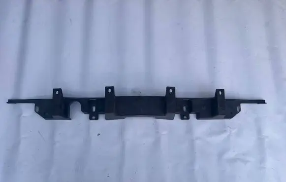 Opel Astra J Front bumper mounting bracket 13264478