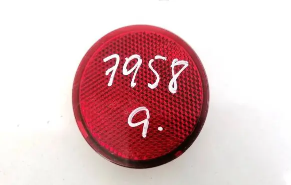 Nissan Qashqai Rear tail light reflector 965172 965174