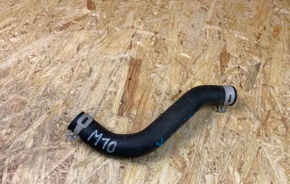 Toyota Yaris XP210 Engine coolant pipe/hose 16571K0050