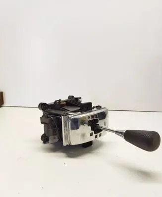 Toyota Corolla E120 E130 Gear shifter/selector 8945152020 050311