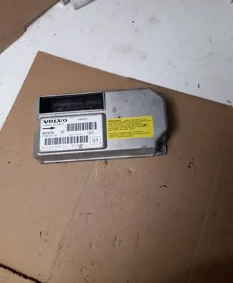 Volvo V70 Airbag control unit/module 8651523 0285001456