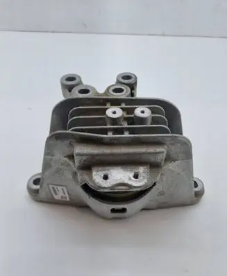 Chrysler Pacifica Gearbox mount 68237965AC P68237965AC D006502517