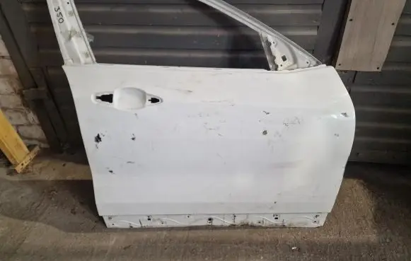 BMW X2 F39 Front door
