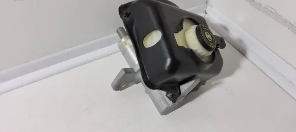 Audi A4 S4 B8 8K Master brake cylinder 8K0611301A