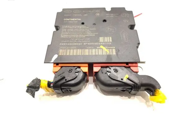 KIA Ceed Airbag deployment crash/impact sensor 95910J7000