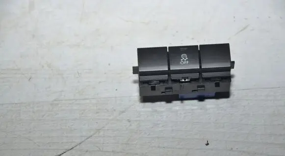Traction control (ASR) switch
