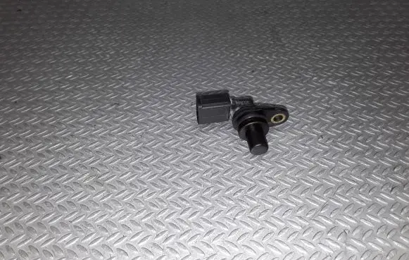Camshaft position sensor
