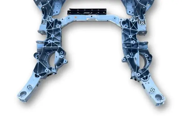 BMW M5 F90 Front subframe 31106887340 31106861104 6887340