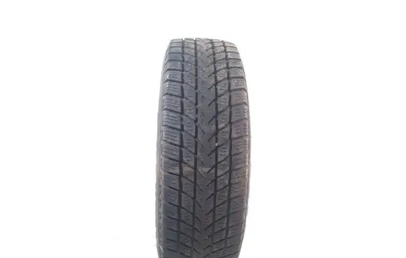 Mercedes-Benz Vito Viano W639 R15 winter tire 