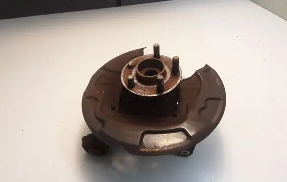 Ford Galaxy Rear wheel hub 2306521