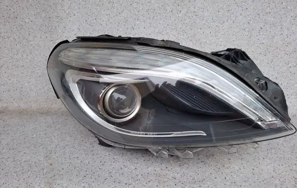 Headlight/headlamp
