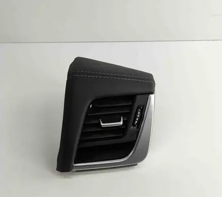 Nissan Qashqai J12 Dashboard air vent grill cover trim 687606UA0A 687606UA1A