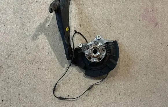 KIA Sorento IV Front wheel hub spindle knuckle 54500P2000