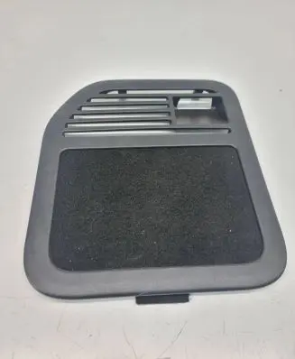 Land Rover Evoque I Fuse box cover GJ3214K016CA