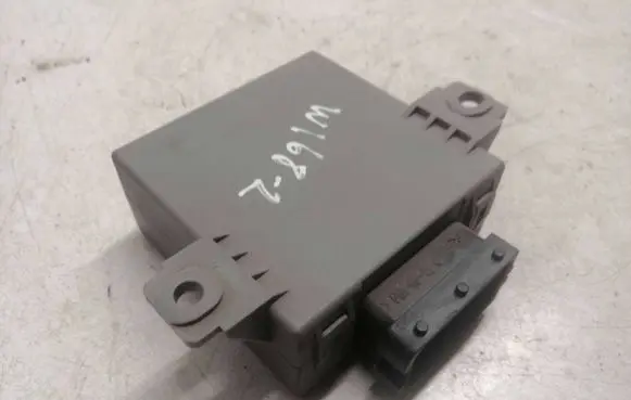 Mercedes-Benz A W168 Rain sensor A1688201326 150036