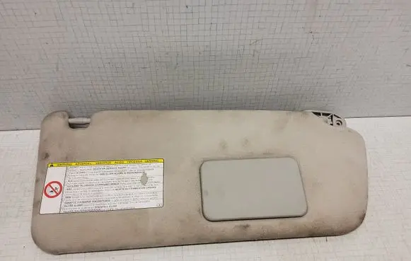 Toyota Corolla Verso E121 Sun visor