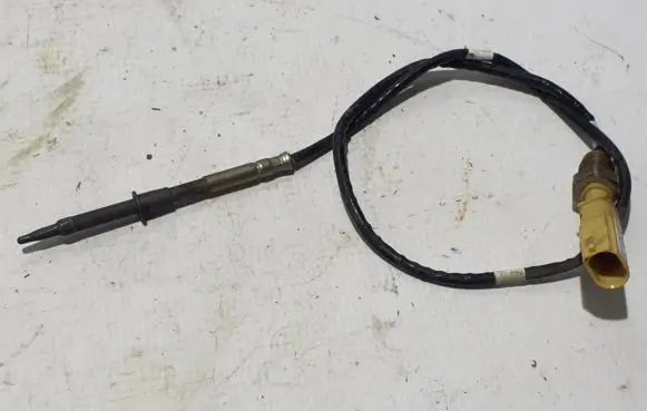 Skoda Octavia Mk4 Exhaust gas temperature sensor 05L906088AK
