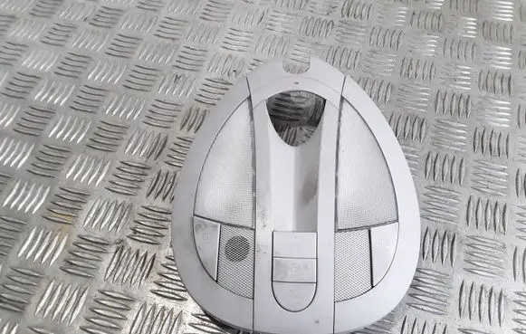 Mercedes-Benz E W211 Front seat light A2118207001 A21182070017F94 A2118250032