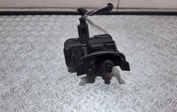 Seat Leon (5F) Fuel tank cap lock 7P0810773D
