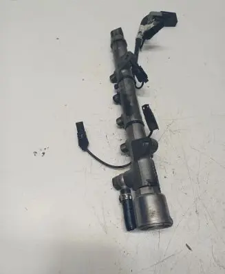 Mercedes-Benz E A207 Fuel main line pipe A6510700495