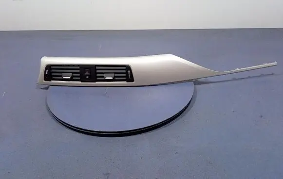 BMW 3 F30 F35 F31 Side skirt rear trim 9231206