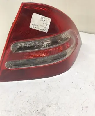 Mercedes-Benz C W203 Rear/tail lights S102969