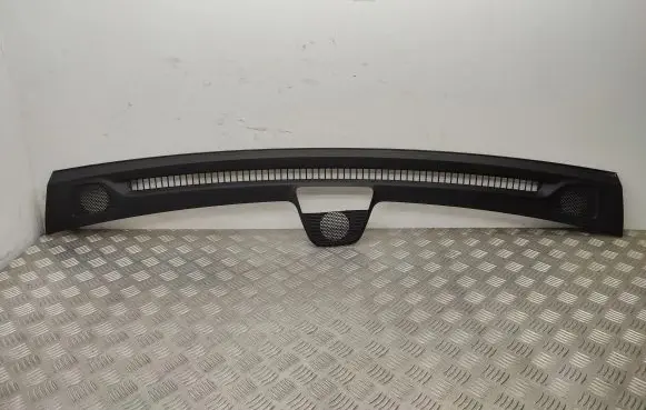 Chrysler Pacifica Wiper trim 5091214 61868AH