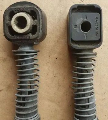 Volkswagen PASSAT B7 Gear shift rod 1K0711761B