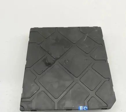 Volkswagen Tiguan Central body control module 5Q01937084B