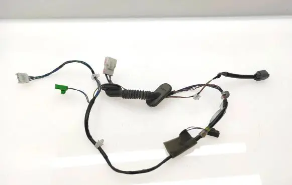 Subaru Legacy Rear door wiring loom 81822AG070