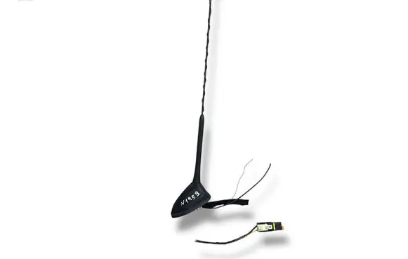 Ford Focus Radio antenna AM5T18828BC 20111221 AN3AC