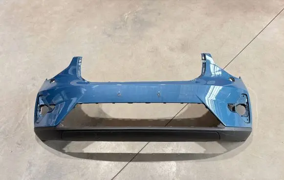 Volvo XC40 Front bumper 31690933 32136097 31690934