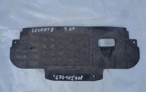 Maserati Levante Other under body part 670102908