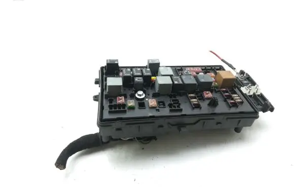 Opel Insignia A Fuse module 13255300 544949969 13222782