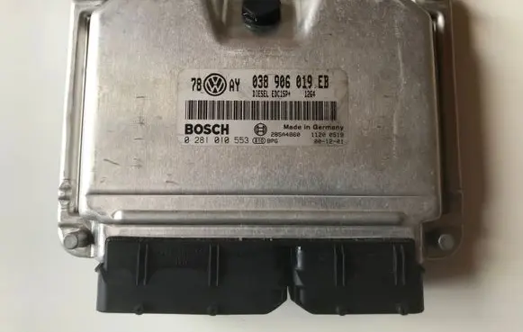 Volkswagen PASSAT B5 Engine control unit/module 038906019EB 0281010553 EDC15P